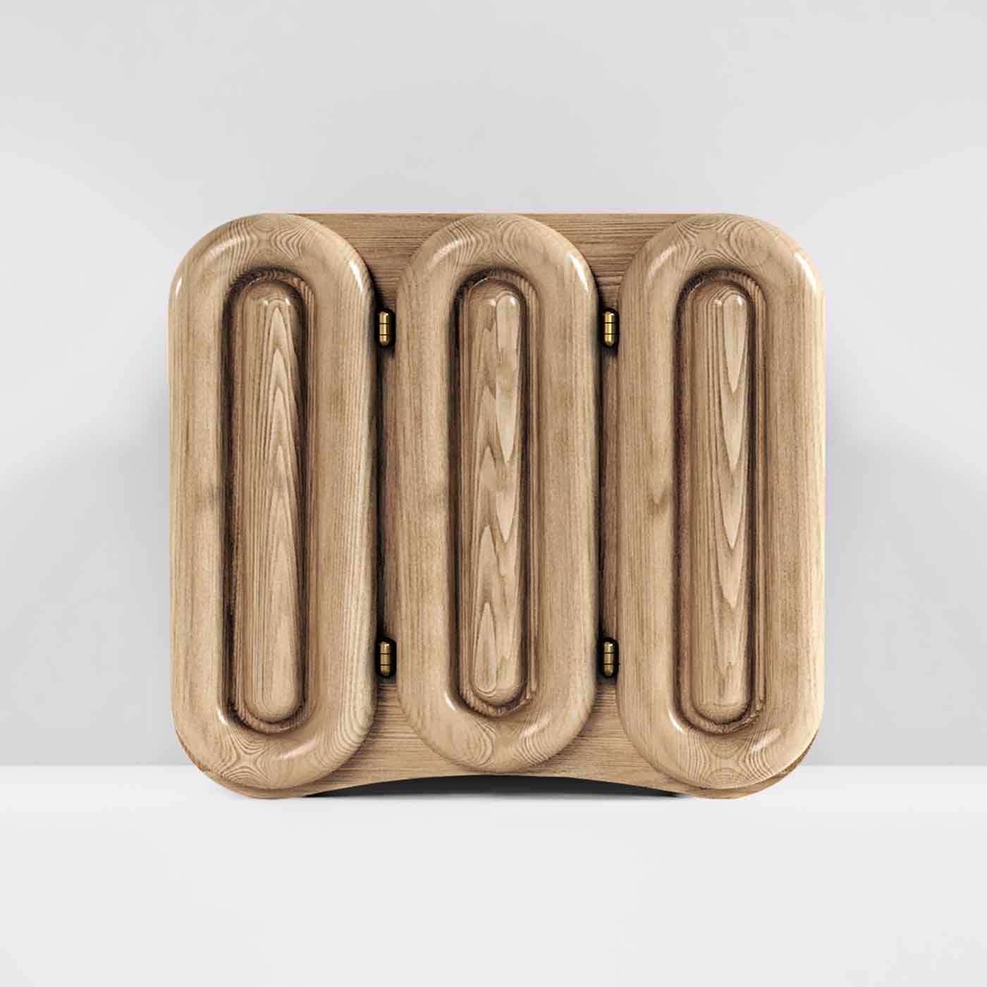 Nº180 Petite Cupboard