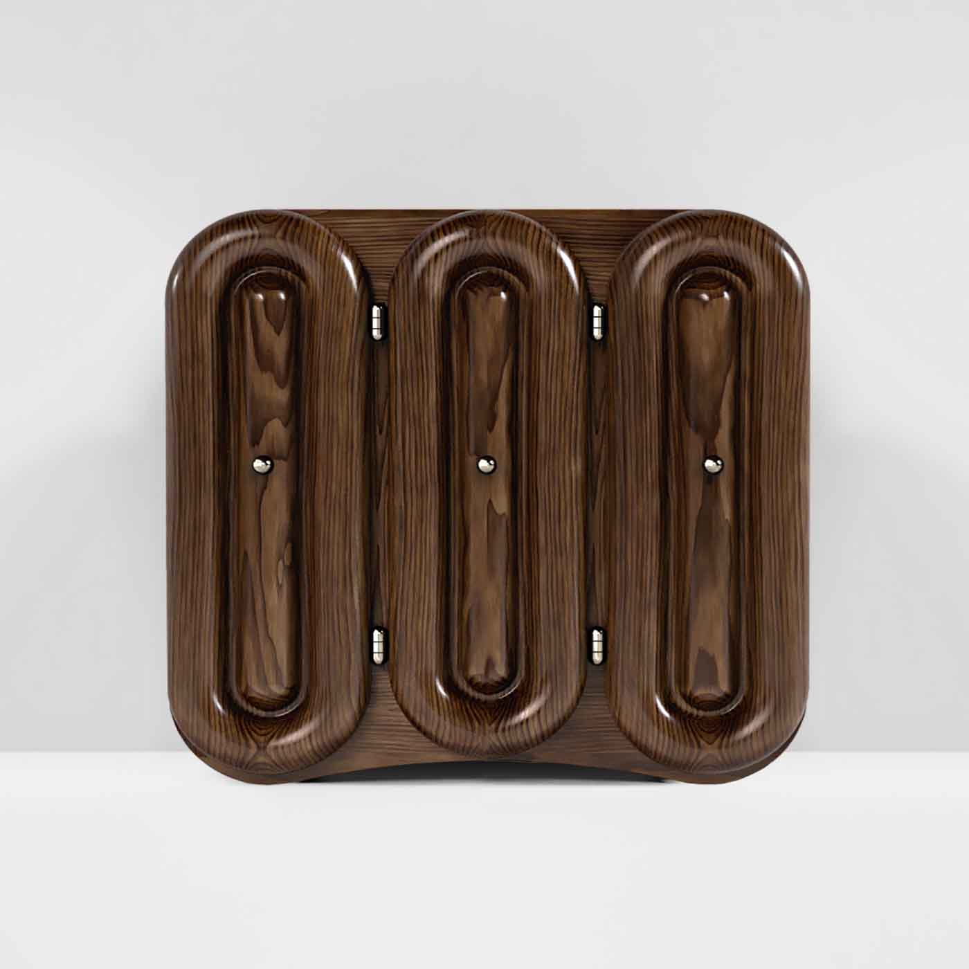 Nº180 Petite Cupboard