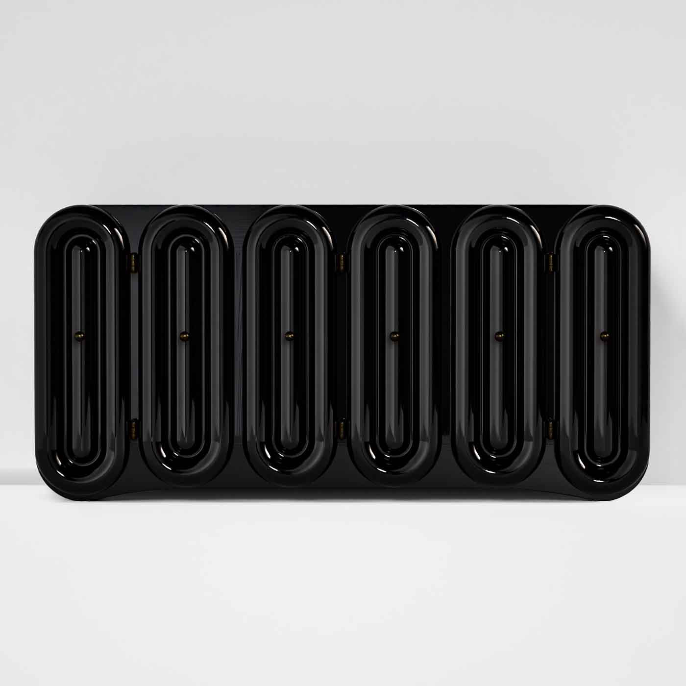 Nº177 Grand Cupboard