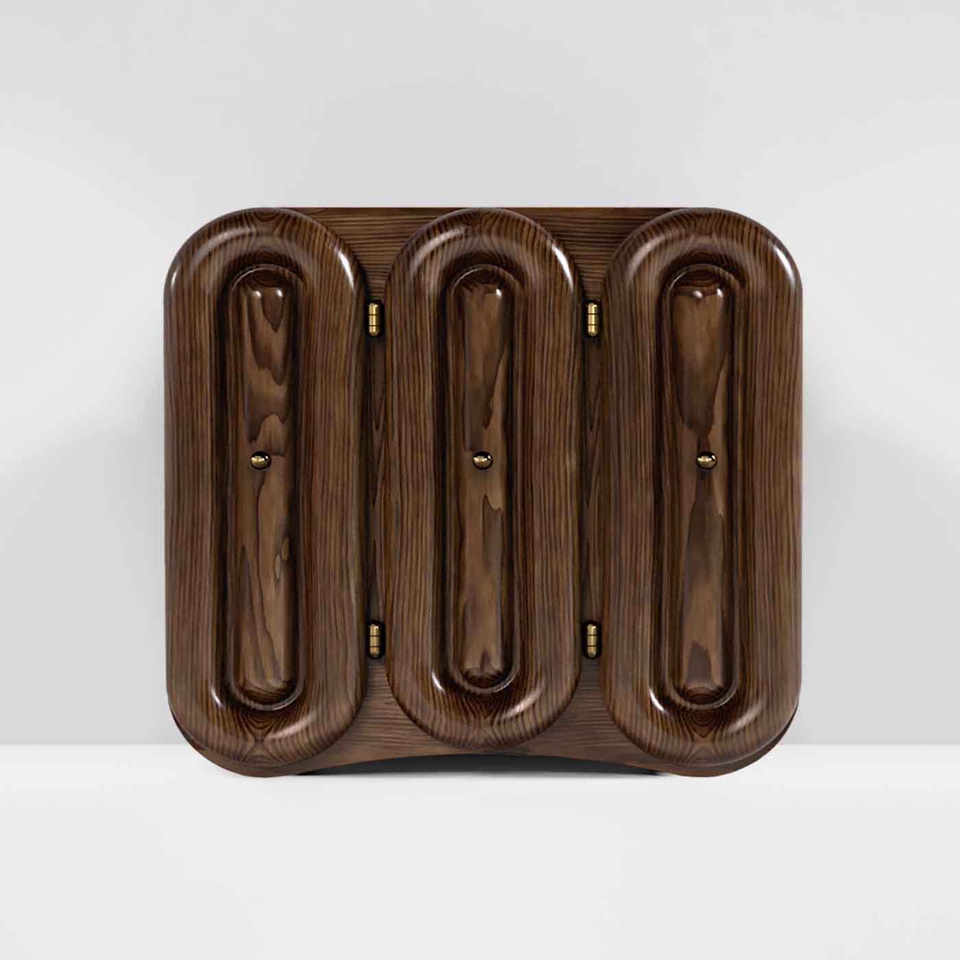 Nº180 Petite Cupboard