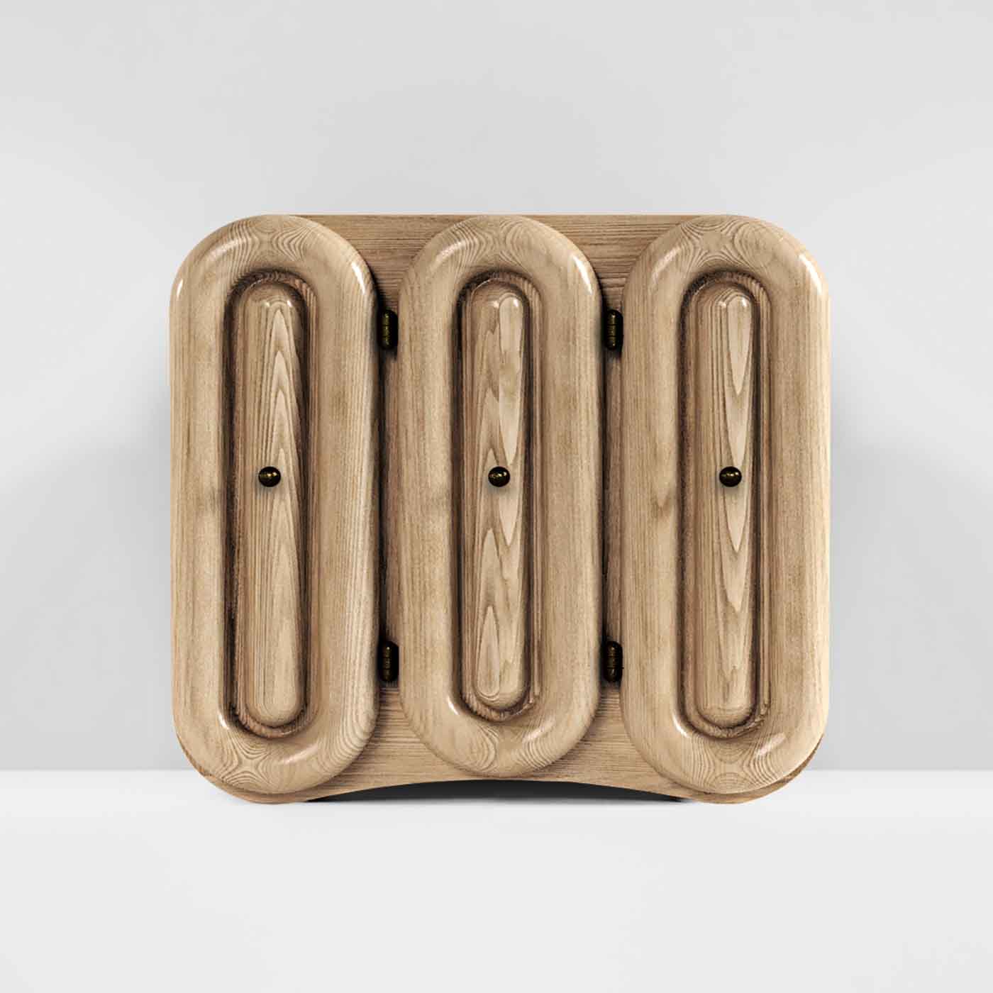 Nº180 Petite Cupboard